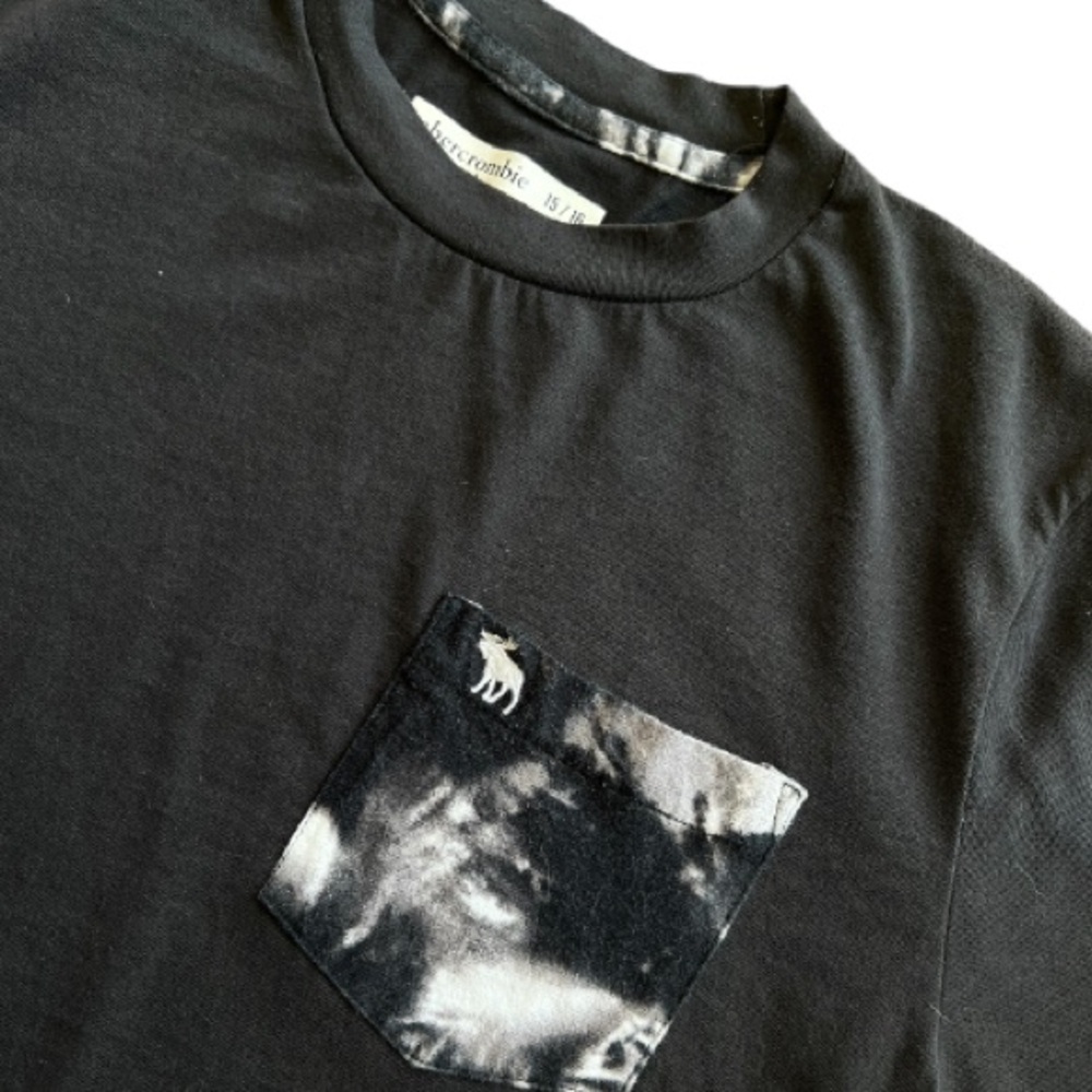 Youth Abercrombie T Shirt with Pocket